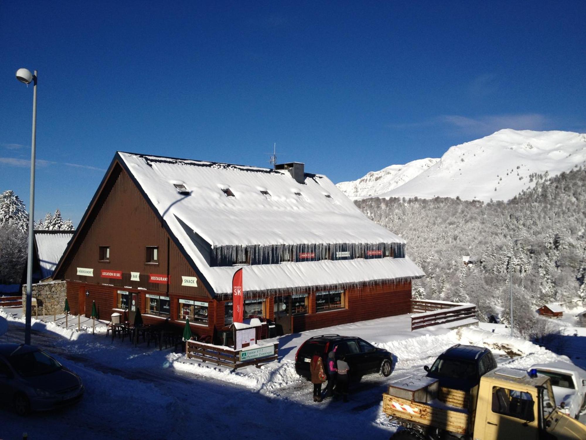 Hotel Le Tuc De L'Etang Boutx Buitenkant foto